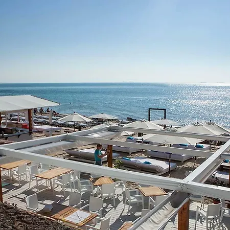 Otrada Beach Apartment *